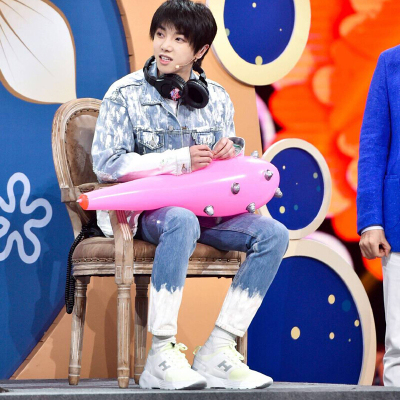 珂卡慕(KEKAMU)bjhg不计后果华晨宇同款衣服对牛仔外套长袖裤子男女春秋新款百搭潮同款牛仔裤