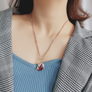 红色福鱼毛衣链长款简约百搭2025新款女秋冬装饰项链配饰大气挂件送女朋友老婆情人节七夕生日礼物 红色福鱼毛衣链