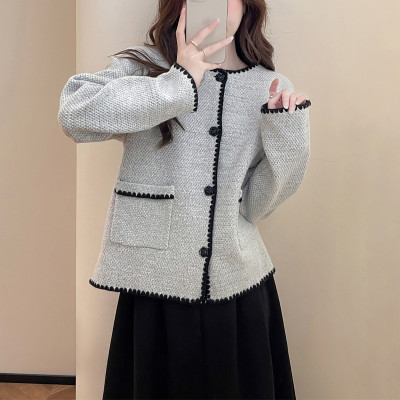 [清仓1折价56.9元,不叠加优惠券]秋唐狮冬女圆领撞色边设计开衫针织衫简约小香风温柔休闲