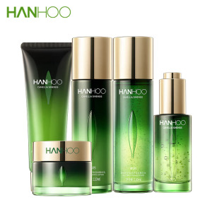 (Hanhoo)韩后套装礼盒护肤套装 绿宝石茶肽紧致淡纹尊享礼盒 洁面+水+乳+霜+精华 保湿补水