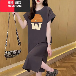 YIBUSHENG短袖连衣裙女季大码宽松中长款过膝t恤裙百搭休闲开叉长裙