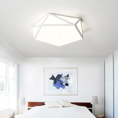 简约现代吸顶灯创意个性几何五角LED灯卧室书房铁艺亚克力房间灯