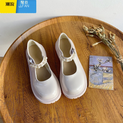 聚范网红日系jk配裙子漆皮珍珠玛丽珍小皮鞋女2021年夏季新款厚底百搭休闲鞋