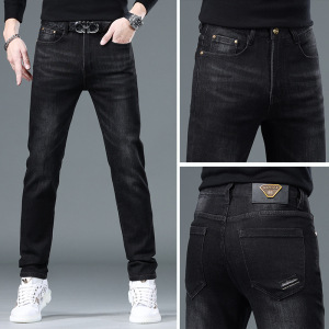 新款欧货牛仔裤男高端柔软秋冬厚款弹力修身小脚休闲潮牌裤子