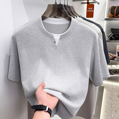 假两件小V领短袖男T恤2026夏季新款长绒棉简约纯色透气男士T恤