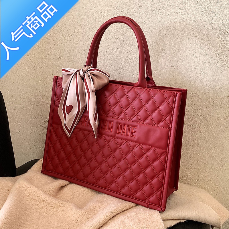 封后红色结婚包包女新娘包2022新款菱格手提包大容量婚礼大气托特大包
