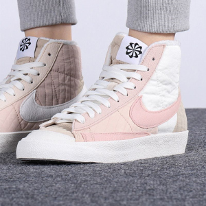 Nike耐克 女子冬季BLAZER 运动休闲加绒板鞋DO7445-261 Z