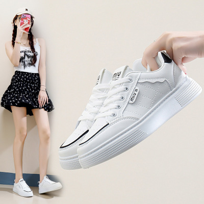 秋季小白鞋新款韩版ins女学生厚底增高皮面透气休闲鞋