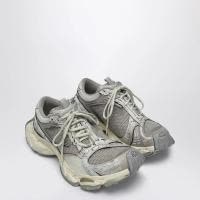 巴黎世家(Balenciaga)男跑步鞋透气轻便时尚百搭户外运动鞋底防滑设计