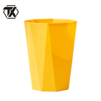 铁迅简约造型垃圾桶SZ51 个