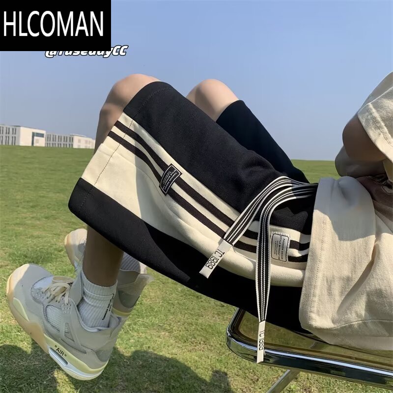 HLCOMAN侧边条纹运动短裤男贴标美式休闲五分裤港风宽松学生夏季沙滩裤薄