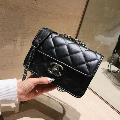 小亚天小香风包包女2020新款潮时尚冬菱格链条包韩版简约百搭单肩斜挎包