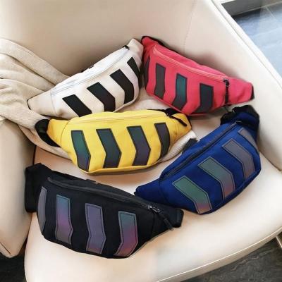 2020新款反光炫彩时尚多功能防水胸包男腰包男斜挎包