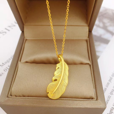 时尚仿真越南沙金项链女 24K镀金羽毛吊坠细项链假黄金首饰不掉色送女朋友老婆情人节七夕生日礼物