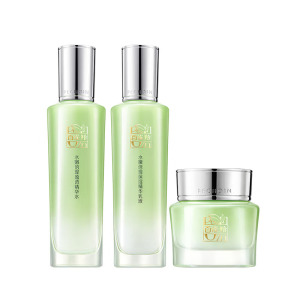 (PECHOIN)百雀羚套装护肤套装 水嫩倍现组合三件套 精华水+精华乳液+精华霜 保湿补水 新老款随机发