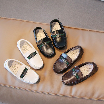 儿童皮鞋2026年春季车缝线韩版休闲潮小中童男女可穿演出表演减震