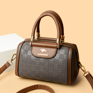 包包女包新款斜挎包女压花中年女士单肩包女手提包女