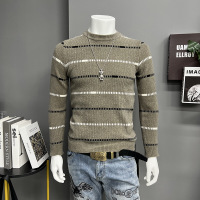 秋冬新款修身条纹长袖毛衣男士上衣服圆领套头针织衫休闲时尚毛衫