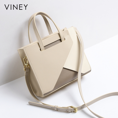 小ck包包女包新款2020真皮斜挎包女百搭ins潮手提2019小包单肩包奶灰色