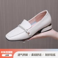 真皮低跟单鞋女新款春秋一脚蹬乐福鞋大码女鞋41-43休闲皮鞋