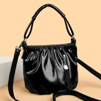 包包女包新款2026斜挎包时尚中年女士妈妈包女单肩包女