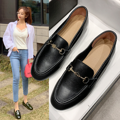 凡世界女士真皮一脚蹬休闲鞋春季新款时尚百搭舒适轻便百搭小单鞋