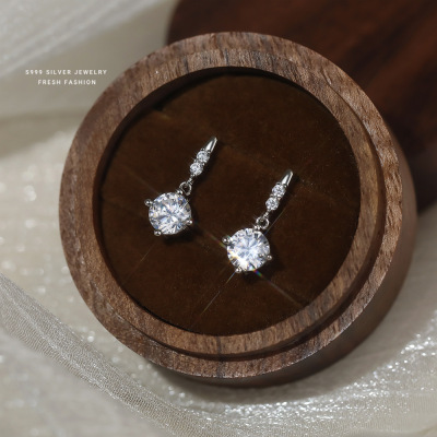 轻奢百搭四爪锆石耳坠女s999纯银韩版时尚高级感足银耳钉简约耳饰送女朋友老婆情人节七夕生日礼物