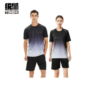 统狮 运动服 R5 套