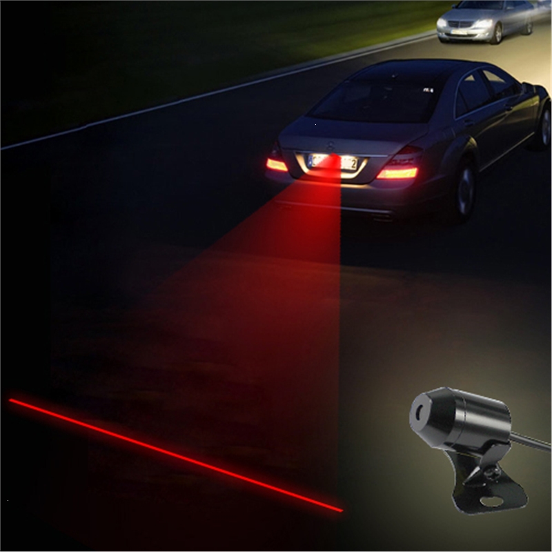 闪电汽车防追尾防雨雾雾灯led车尾灯车载投影灯改装摩托车