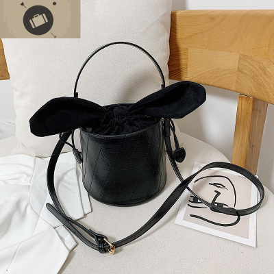 女士包包2020新款潮夏天高级感单肩包斜挎包女韩版复古手提水桶包艾狄伊娃手提包