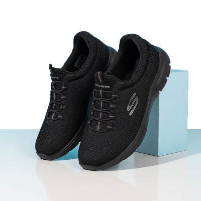 斯凯奇 女轻便舒适休闲鞋 12980/BBK-5.5 双