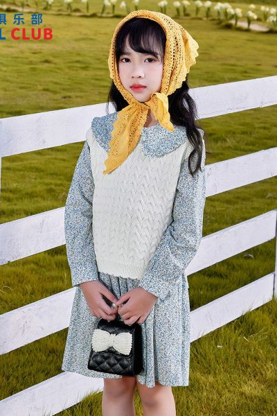 [1件3折]秋季新款女童长袖连衣裙儿童裙子娃娃领休闲百搭碎花连衣裙