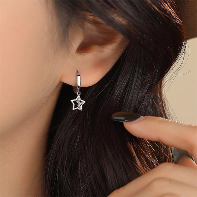 s925银针五角星星耳扣女微镶镂空设计耳坠个性简约时尚精致耳环送女朋友老婆情人节七夕生日礼物