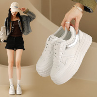 2026小白鞋女春季新款韩版ins女学生休闲运动百搭板鞋街拍
