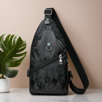 新款潮牌男士胸包单肩斜挎包单肩包机车韩版休闲小胸包男包潮流_2