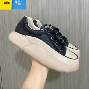 聚范休闲鞋女新款2024秋季板鞋轻便软底旅游运动小白浅口单鞋