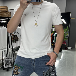 夏季新款三角形标短袖T恤男圆领修身半袖丝光棉时尚简约半袖体恤_1