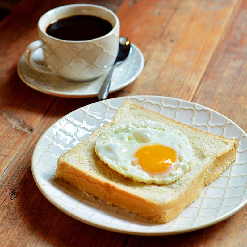 [5折]朴坊新品 欧式极简下午茶餐点盘子 微几何纹陶瓷面包水果盘