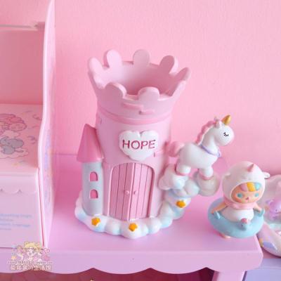 梦幻少女心城堡独角兽桌面摆件笔筒卡通可爱学生办公树脂摆件收纳三维工匠粉笔筒礼盒礼品袋干花灯串贺卡