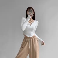 长袖T恤女秋季显瘦纯欲风半开领纯色打底衫修身显瘦辣妹短款上衣