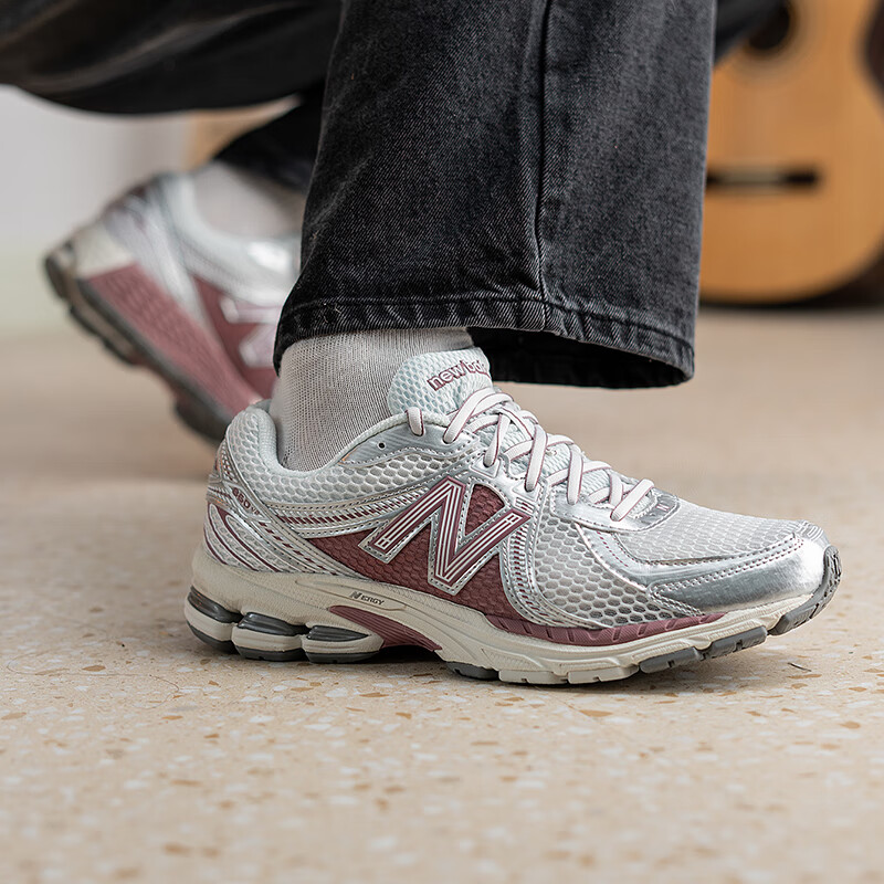 NEW BALANCE男鞋女鞋2025夏季新款运动鞋时尚潮流舒适户外健身跑步休闲鞋