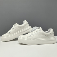 男生头层牛皮透气板鞋男款潮鞋真皮百搭欧洲站男鞋男士厚底休闲鞋