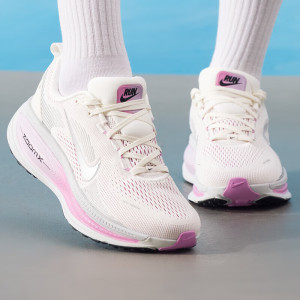 耐克(NIKE)女鞋新款健身训练锻炼缓震透气耐磨运动鞋跑步鞋HM6804-101 ZP