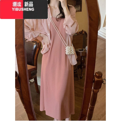 YIBUSHENG设计感吊带连衣裙外塔防晒衫温柔两件套春百搭气质时髦长裙子女