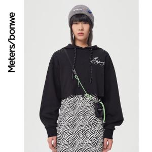 [1件3折价:69]美特斯邦威连帽卫衣女短款潮流新款春秋时尚印花街头女士上衣