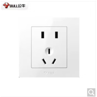 公牛正五孔86型开关 10A G32Z223 白色