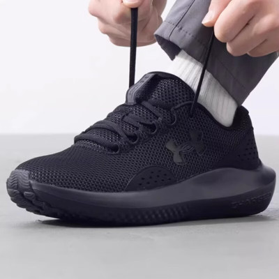 安德玛(Under Armour)男鞋运动鞋新款耐磨健身跑鞋透气缓震耐磨户外跑步鞋3027000-002 ZP
