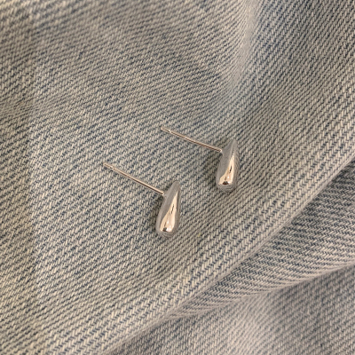 纯银几何水滴耳钉2025新款高级感养耳洞简约百搭耳环小众送女朋友老婆情人节七夕生日礼物