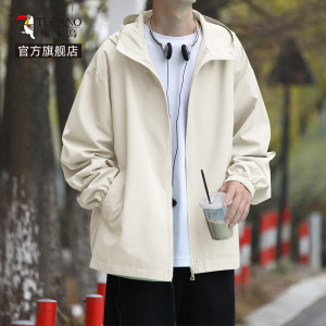 啄木鸟官方男士黑色早秋薄款冲锋夹克2025秋季新款登山连帽外套YB