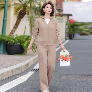 2026年中老年女装春季运动套装40-60岁中年妈妈装连帽休闲衣服女